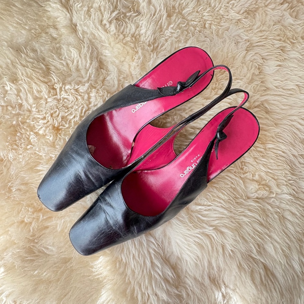 Emanuel Ungaro Paris  Black Slingback Heels Vibrant Pink Insoles Made in Italy